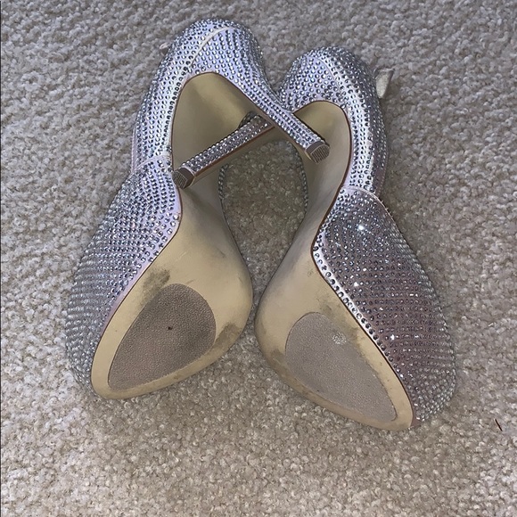 Steve Madden rhinestone studded stilettos - Picture 3 of 3